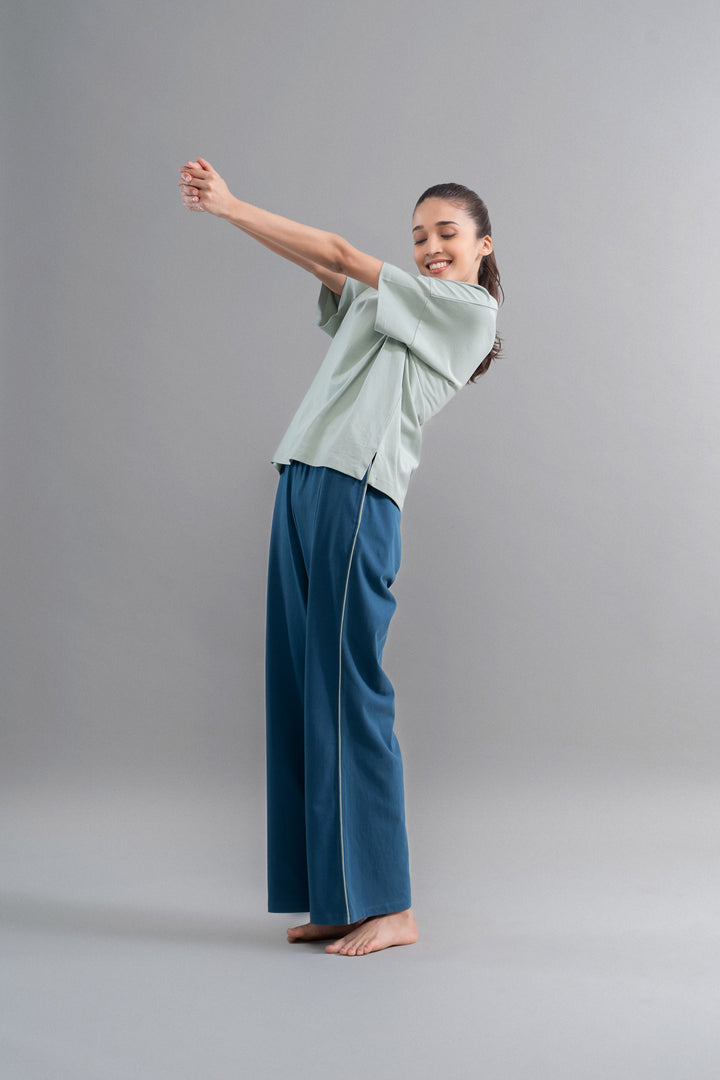 Sage teal cotton lounge pant with stylish contrast piping.