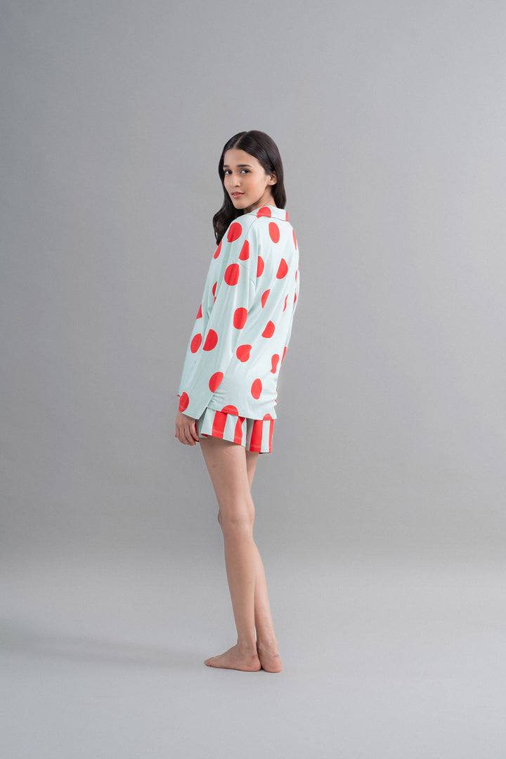 Aqua red striped dot short set model from behind.