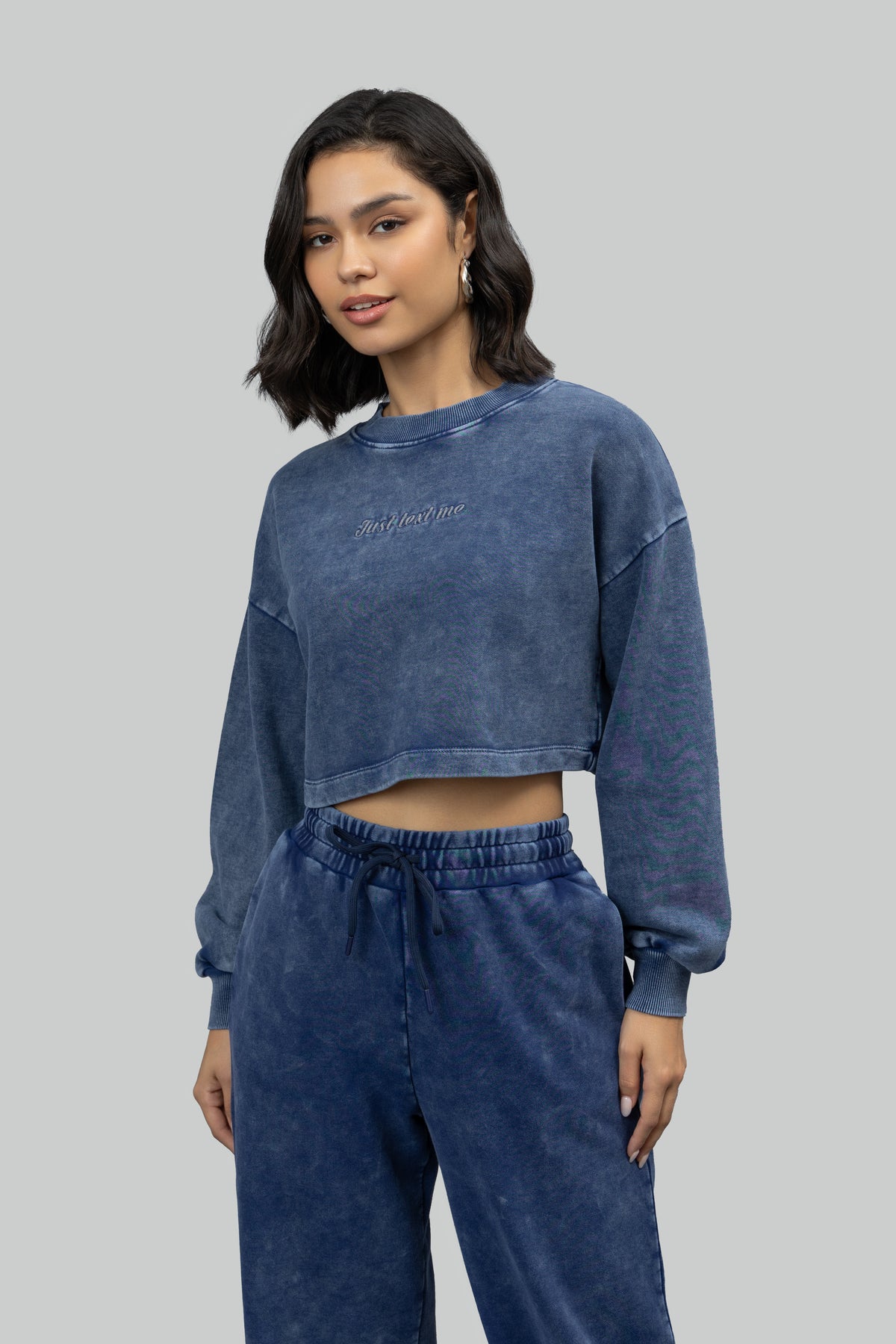 Just Text Me' Denim Wash Cropped Sweatshirt
