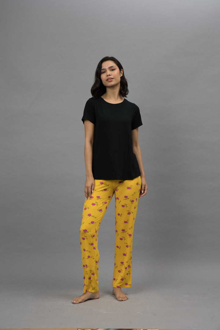 Fuffy Kitty Solid Pajama Set
