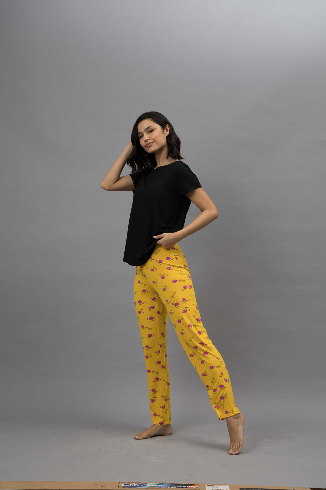 Fuffy Kitty Solid Pajama Set