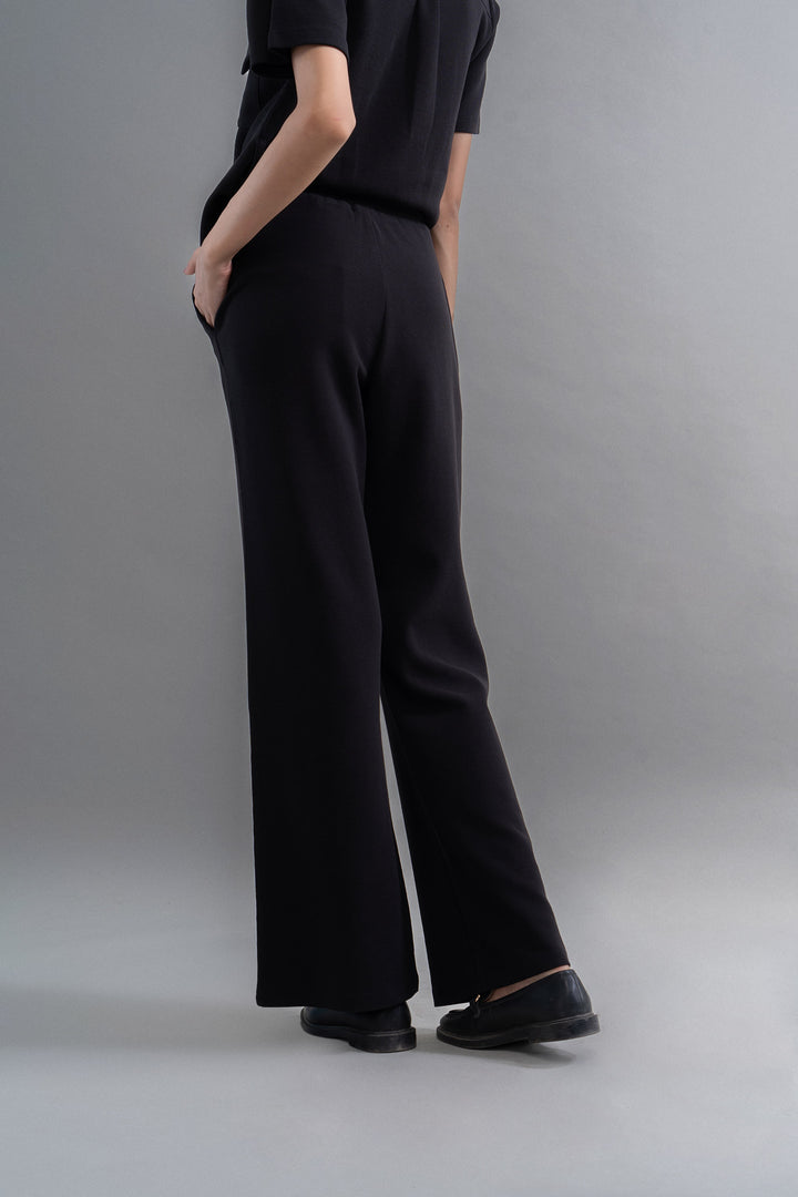 Lushknit® 2.0 black straight multitask pants for versatile styling.