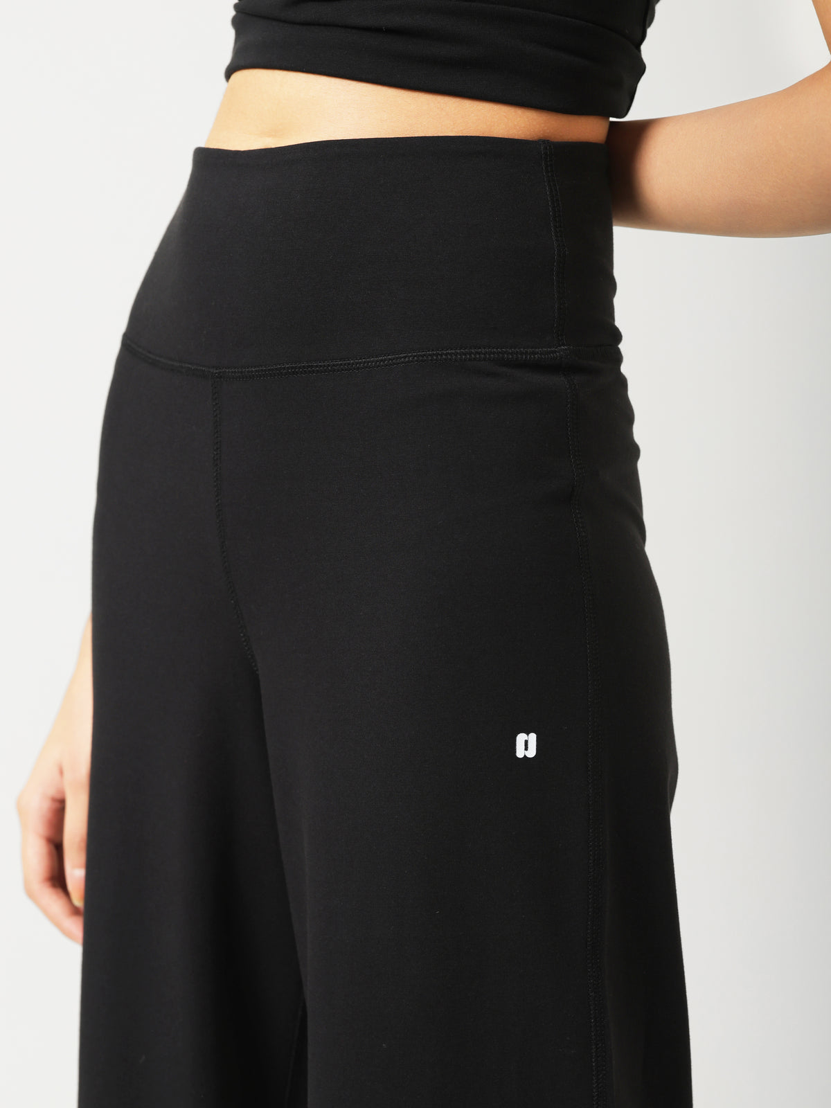 SculptCotton® Black Everyday Straight Pant