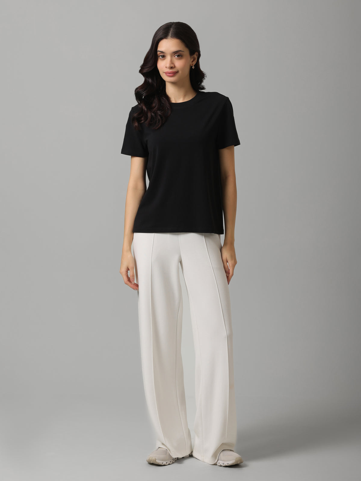 AirSupima® Black Comfort Tee
