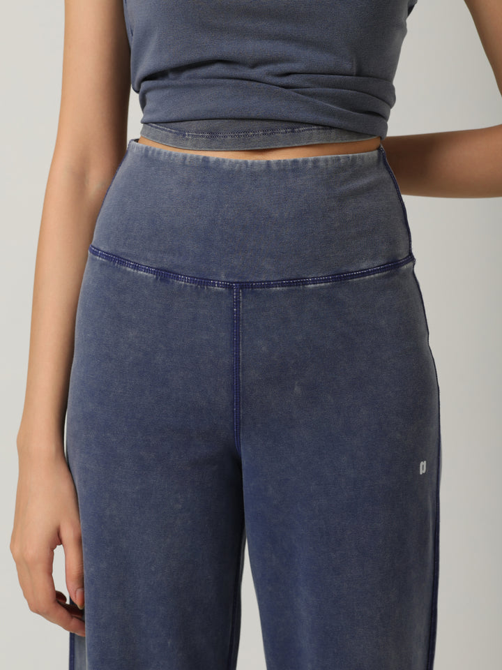 SculptCotton® Denim Blue Everyday Straight Pant