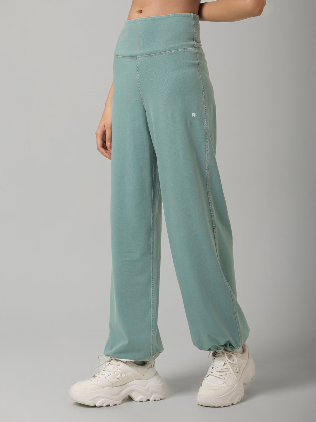 SculptCotton® Washed Aqua Everyday Straight Pant