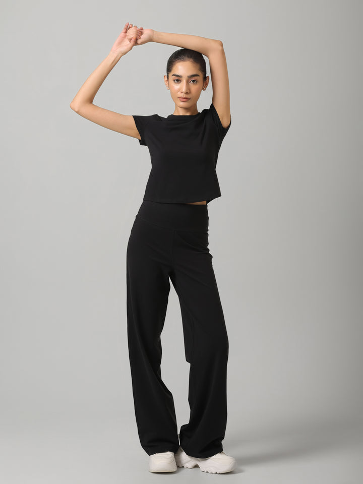 SculptCotton® Black Everyday Straight Set