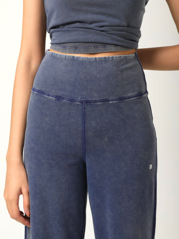 SculptCotton® Denim Blue Everyday Straight Pant
