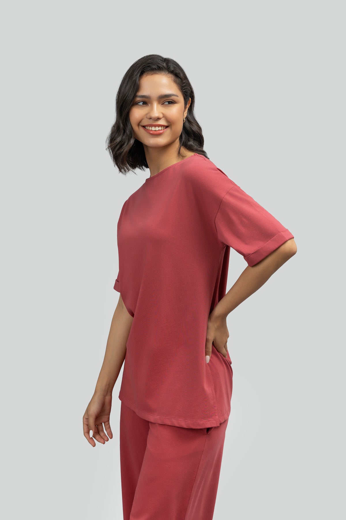 Side-Slit Lounge Ruby Long Top