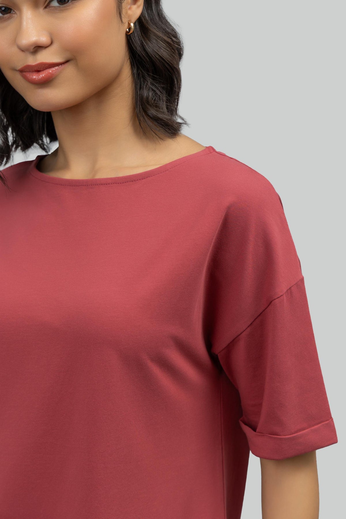 Side-Slit Lounge Ruby Long Top