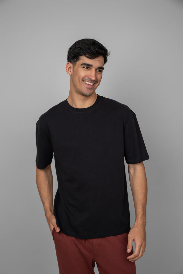 Black Men's Oversized Tee