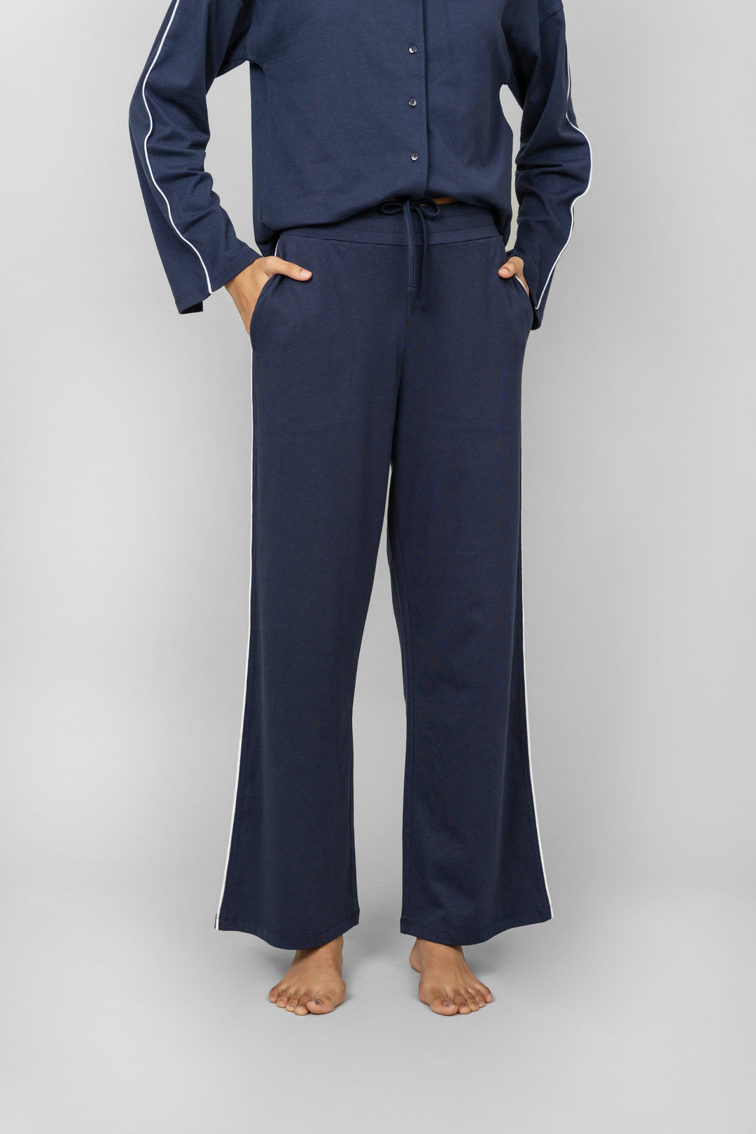 Navy Contrast Piping Pant