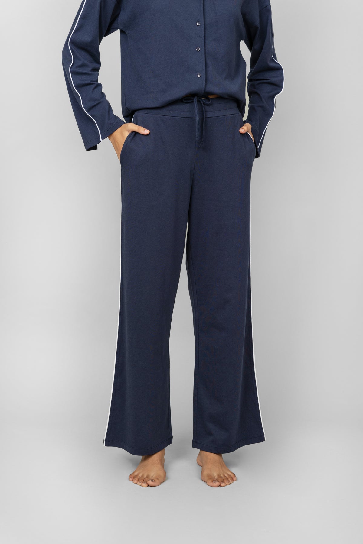 Navy Contrast Piping Pant