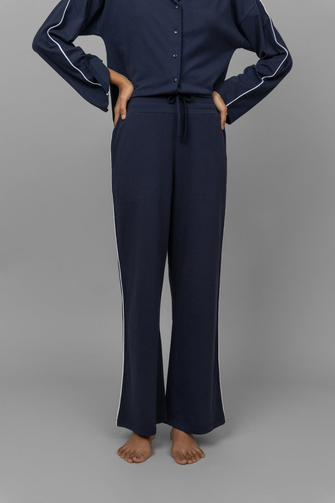 Navy Contrast Piping Pant