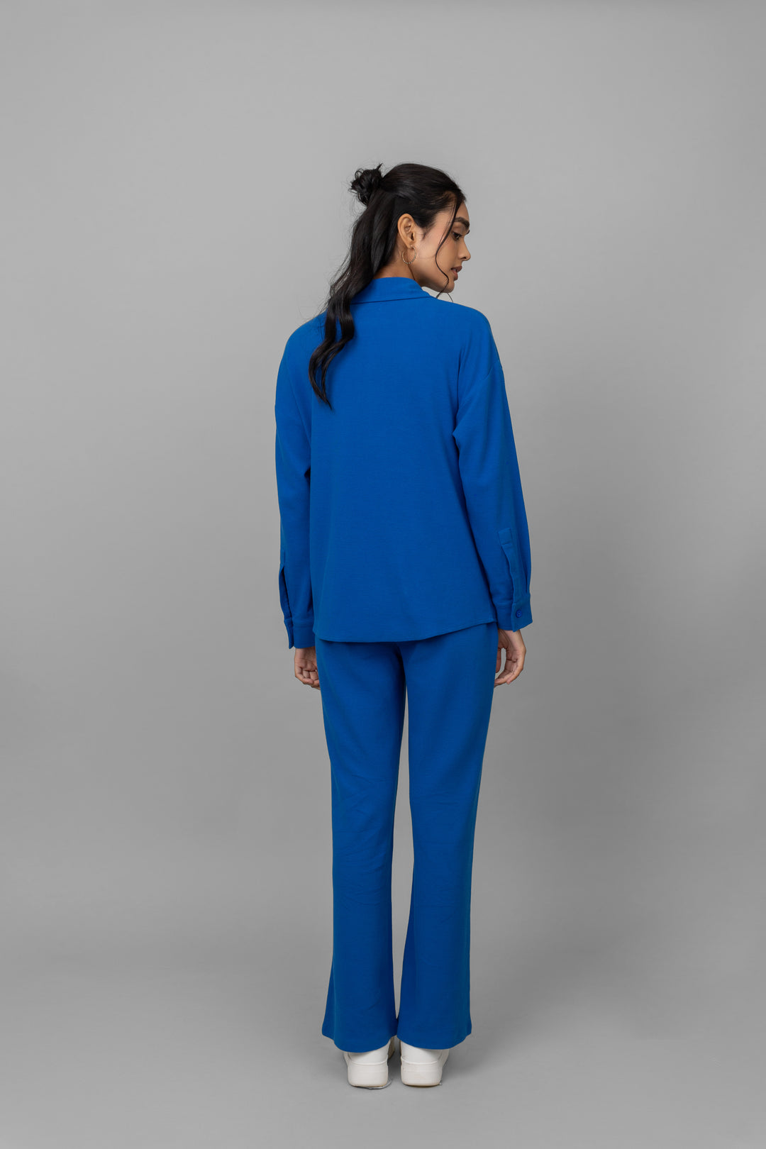 Blue mini waffle multitask pants outfit for versatile style.