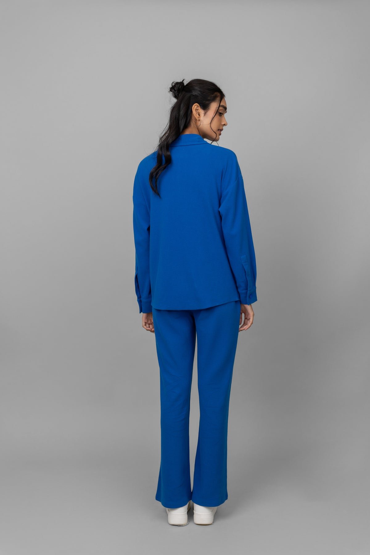 Blue Mini Waffle MultiTask Shirt styled with matching pants.