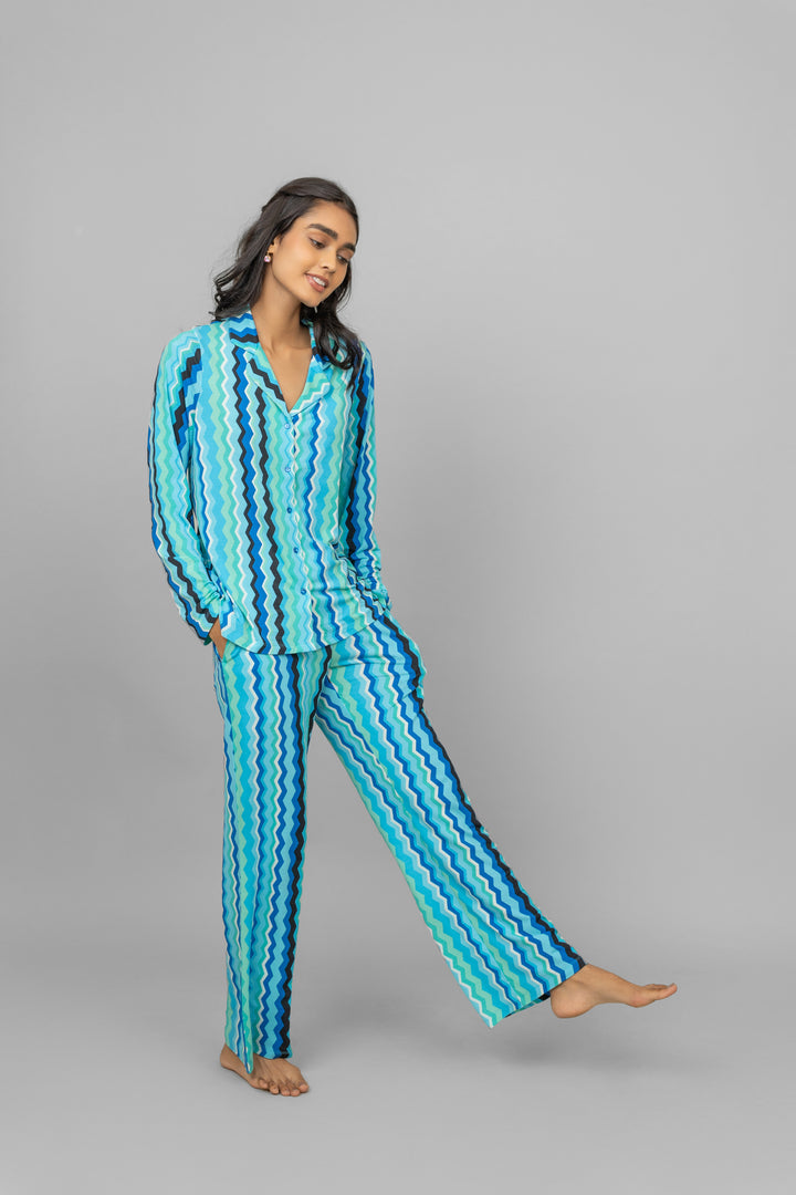 AquaWave Full Sleeve Button Down Pajama Set