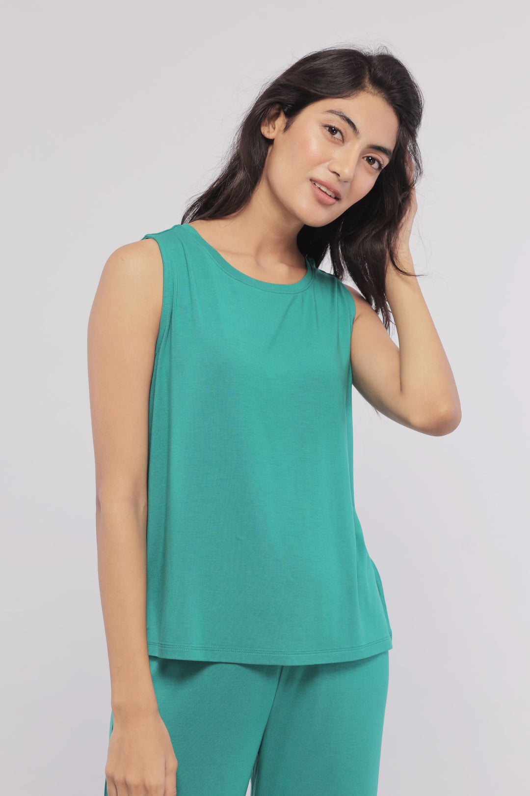 Green Sleeveless Cropped Top