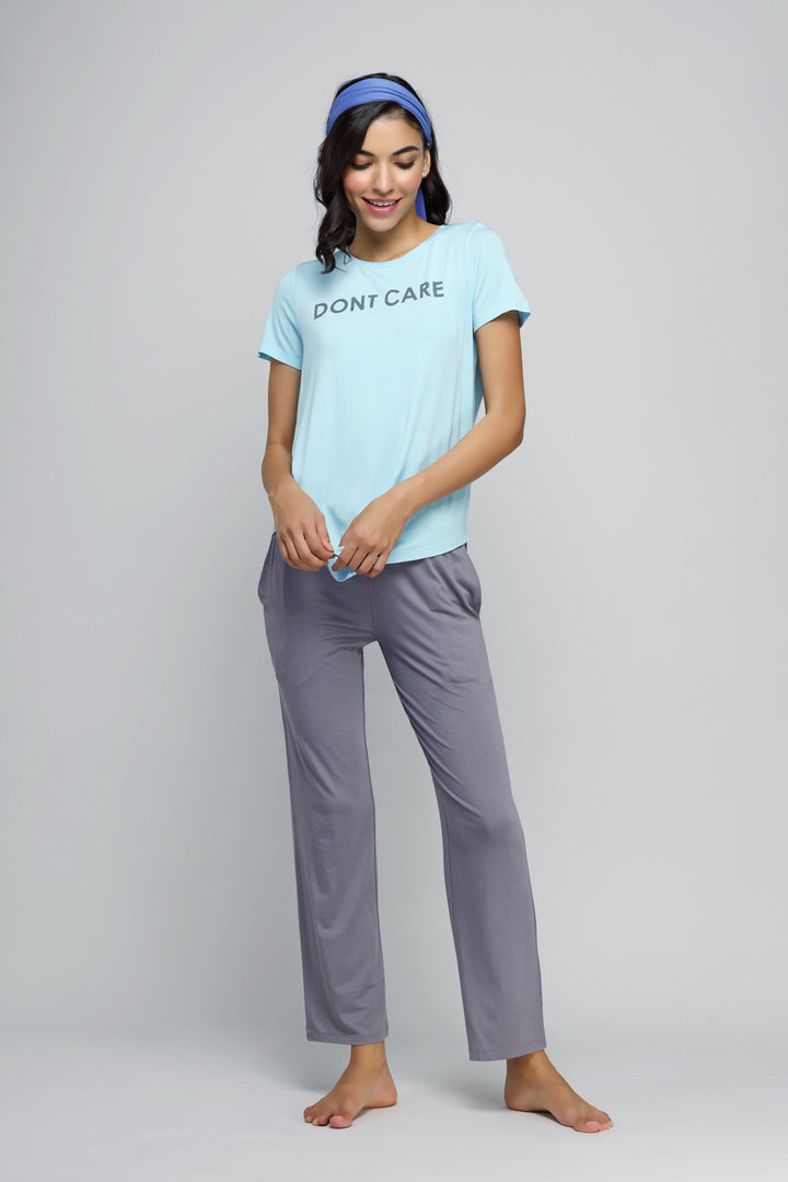 Wanderer Straight Lounge Set for comfortable casual wear.