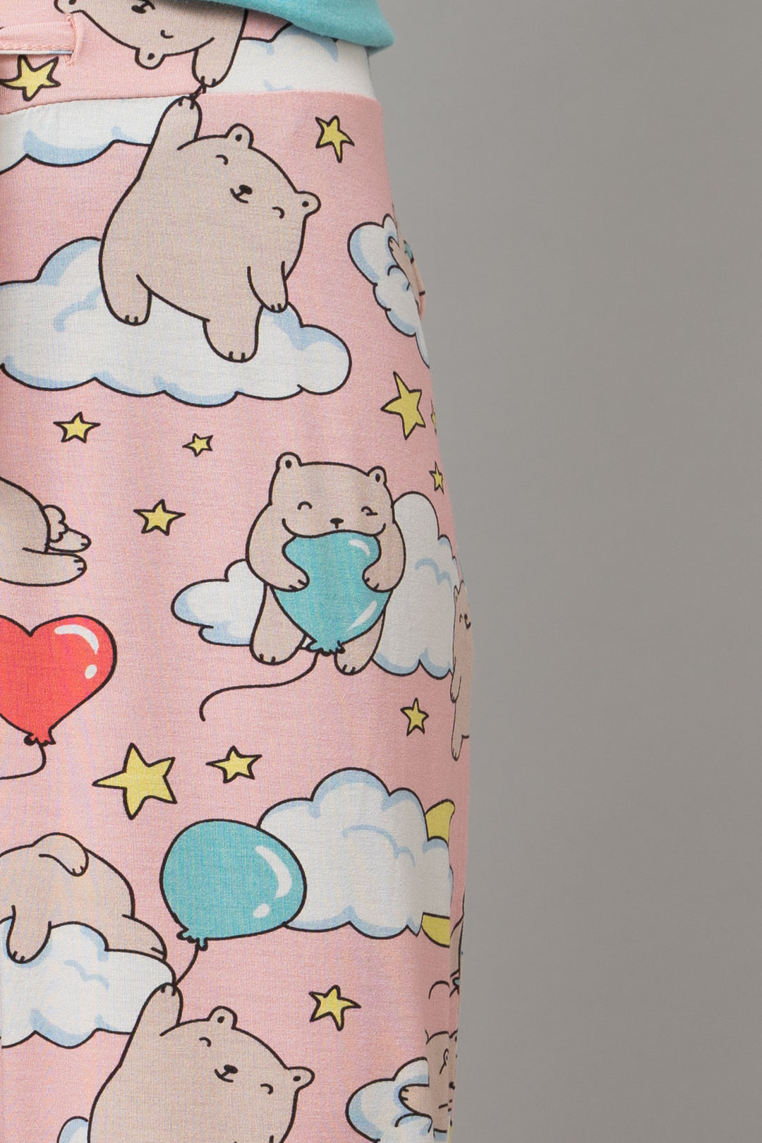 Playful bear pattern on Dreamy Day Capri Set, pastel colors design.