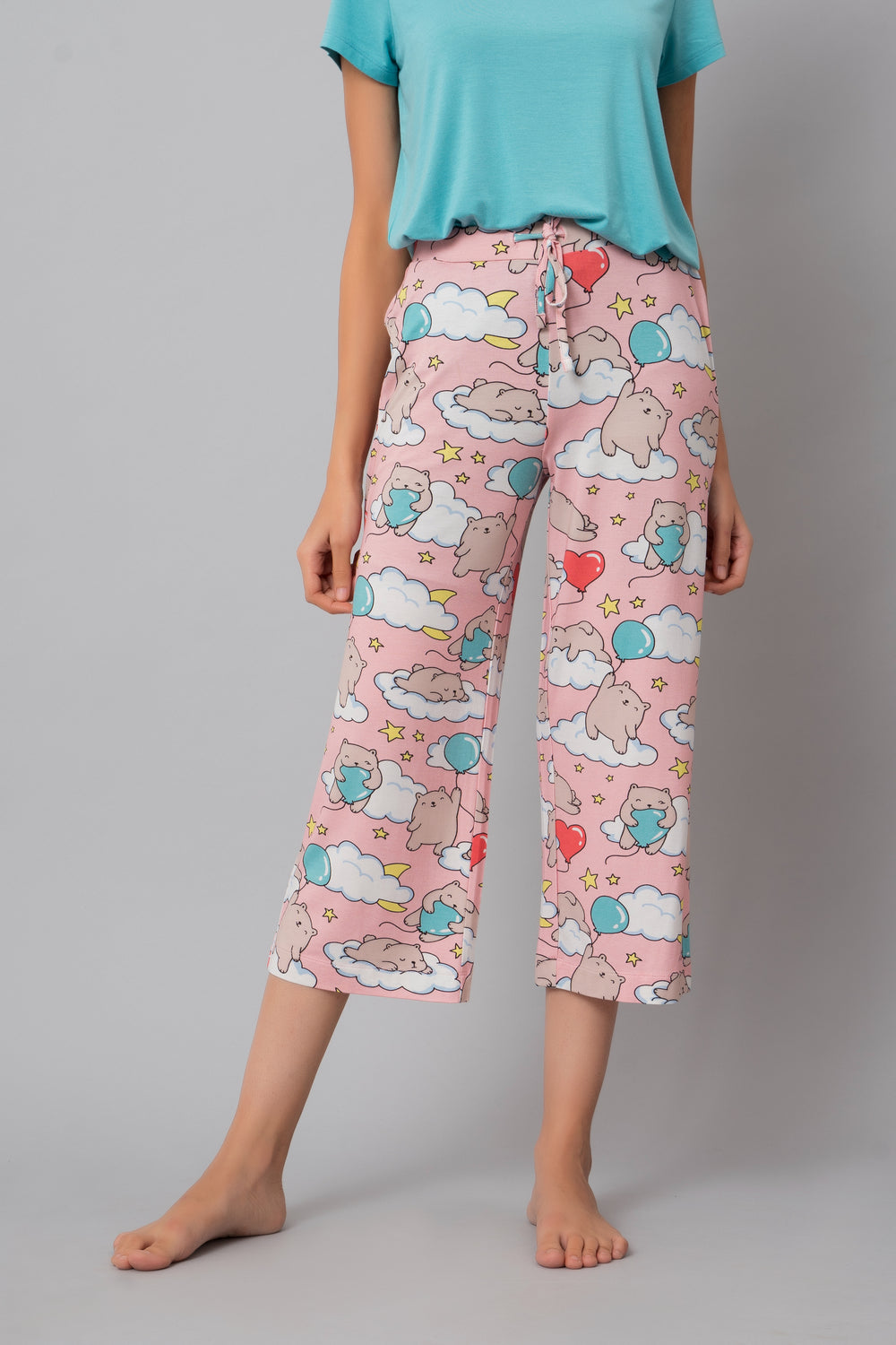 Hibernation Mode Capri Set