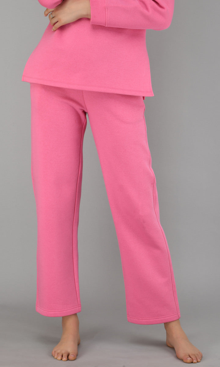 Feisty Pink Fleece Long Pullover Set for cozy casual wear.