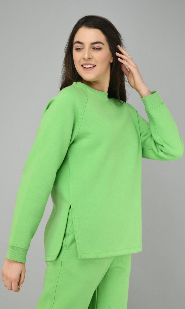 Glam Green Fleece Long Pullover Set model showcasing stylish comfort.