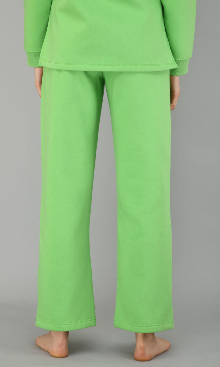 Glam Green Fleece Long Pullover Set, cozy and stylish loungewear outfit.
