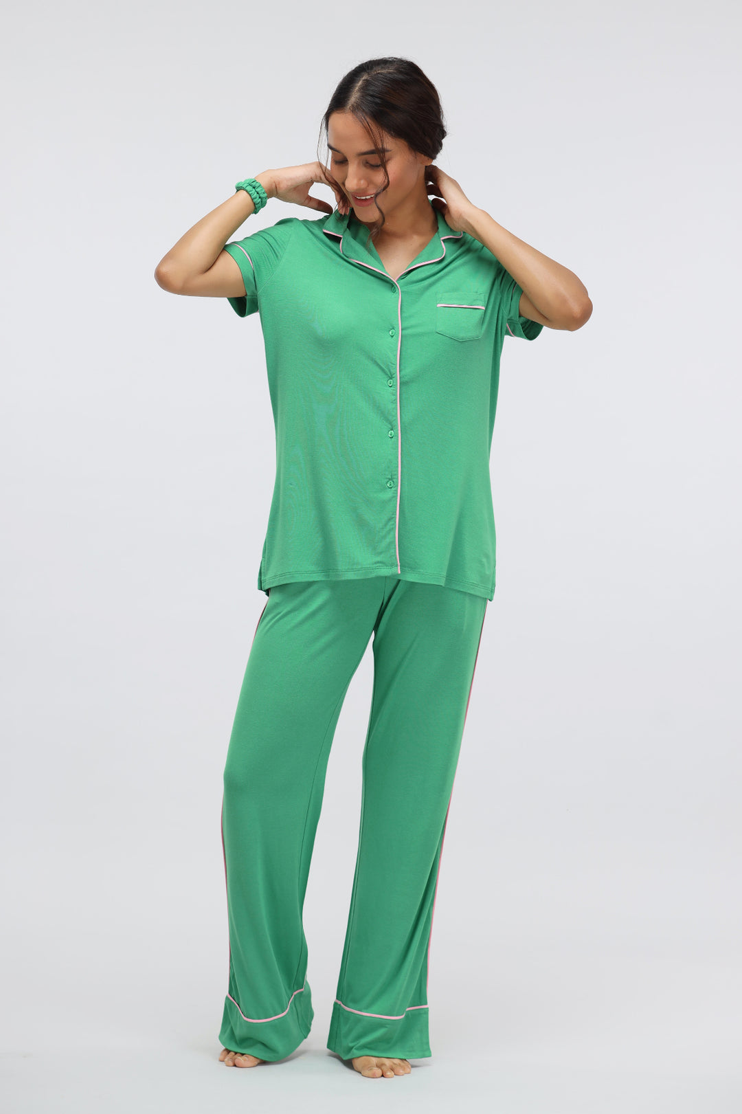 Green Bee Piping Half Sleeve Modal Pajama Set