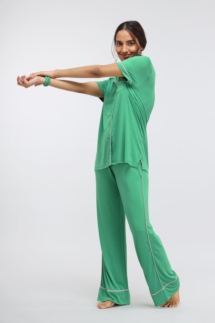 Green Bee Piping Half Sleeve Modal Pajama Set