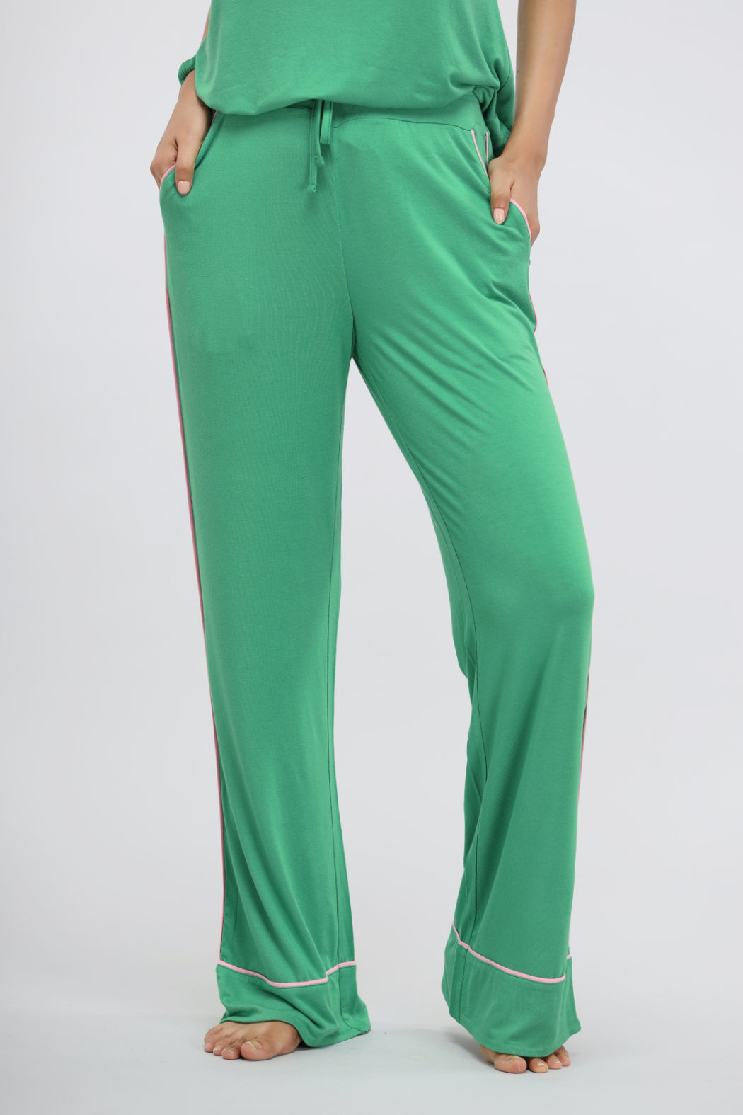 Green bee piping full sleeve modal pajama set for ultimate comfort.