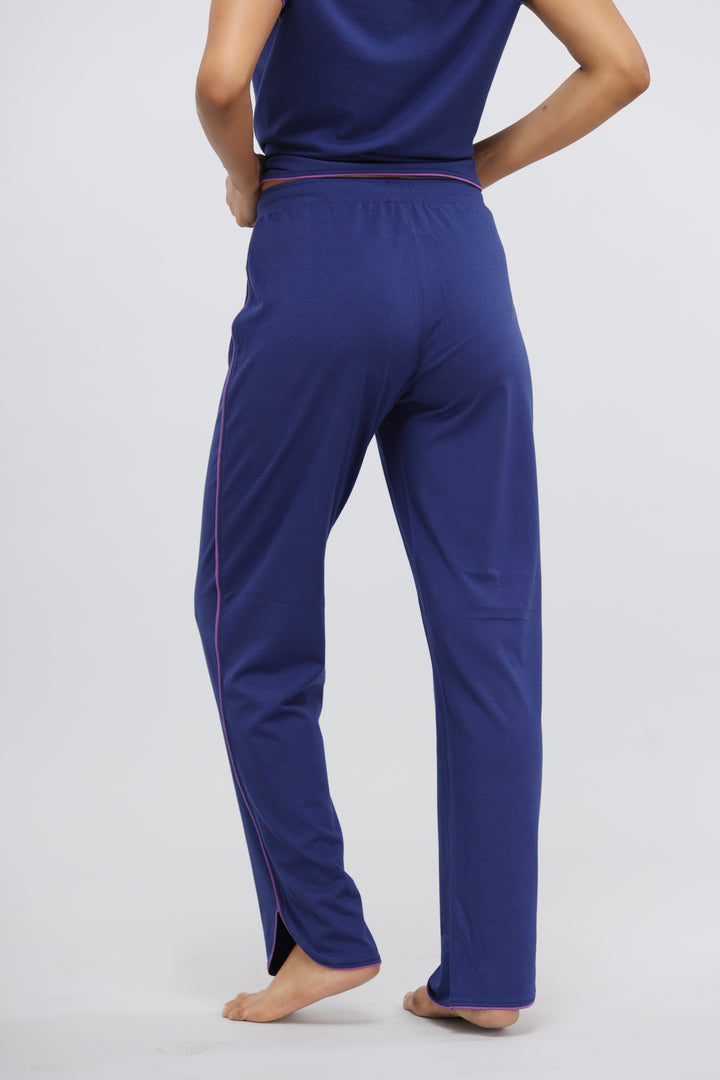 Functional blue Supima® piping lounge pants for ultimate comfort.