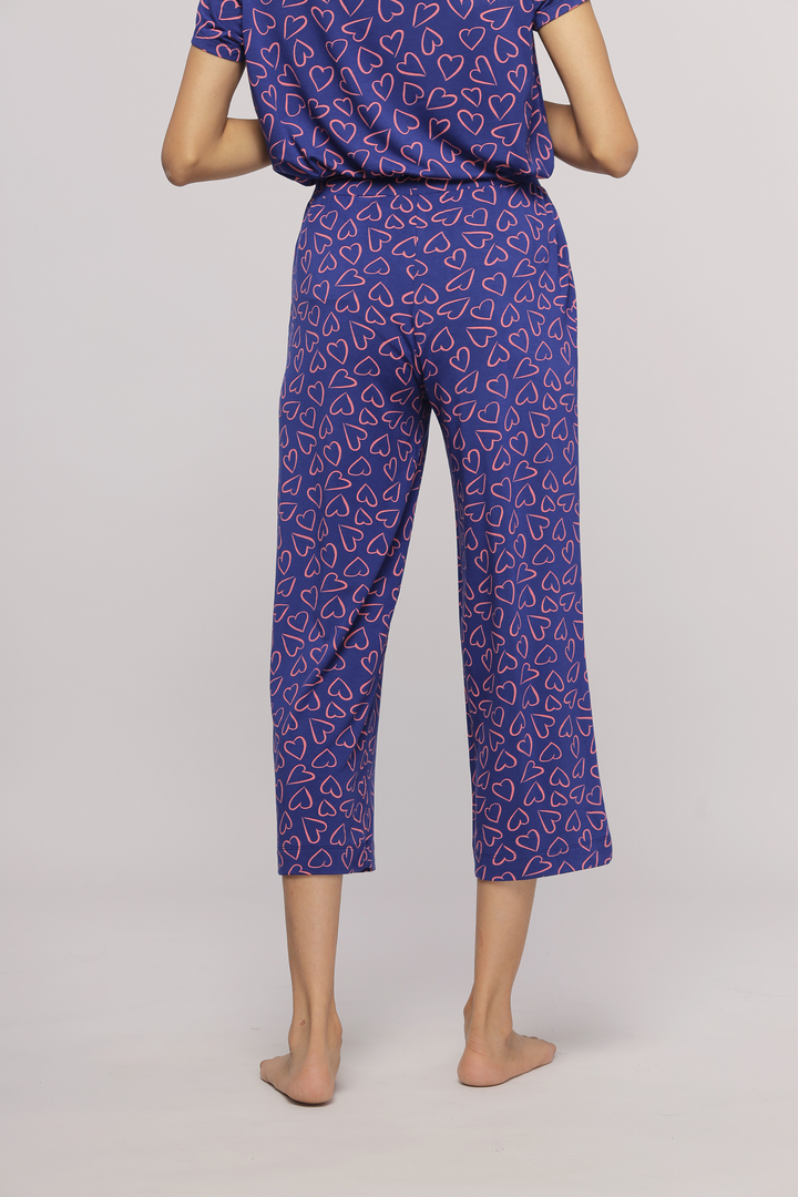 Sweetheart Capri Set with heart print design for women.